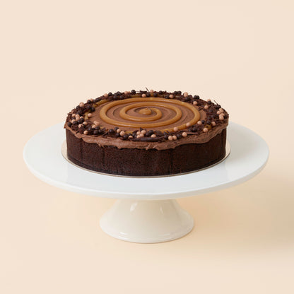 20CM Classic Cake - Chocolate & Salted Caramel