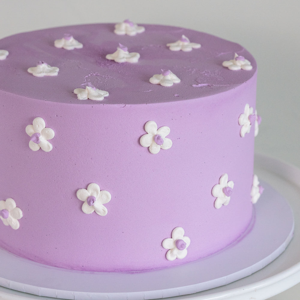 Daisy Chain Cake