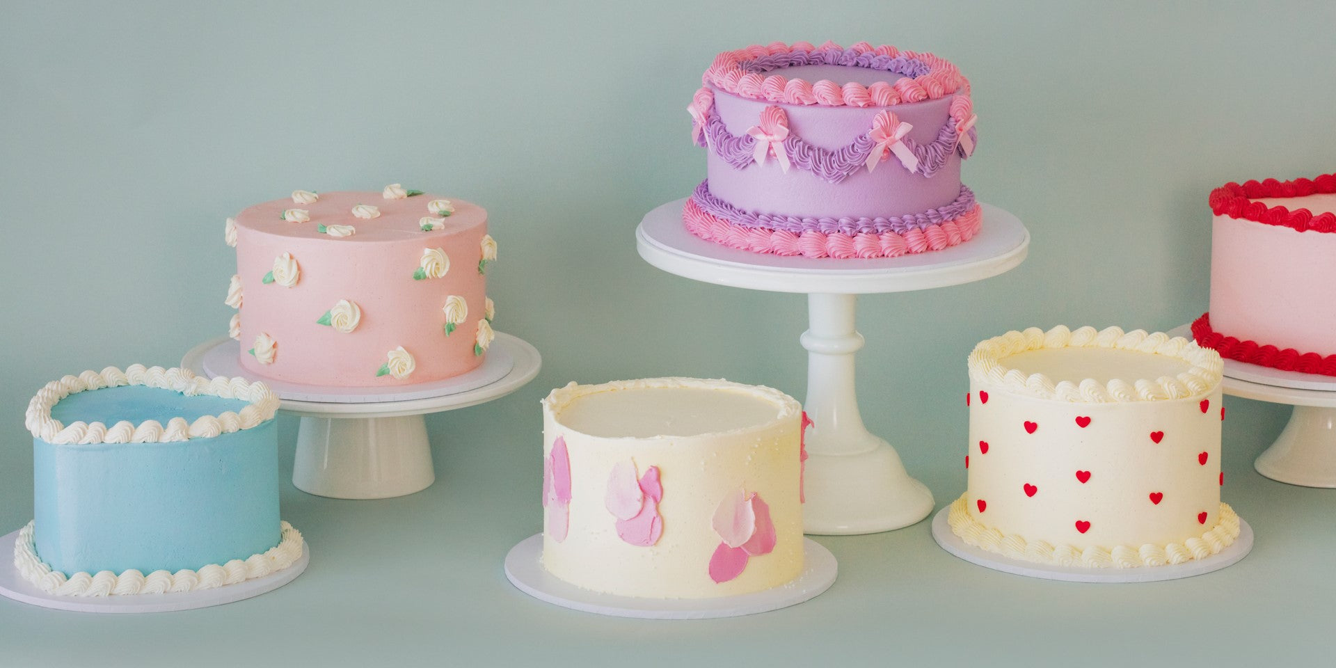 Auckland's best birthday cakes and cupcakes at Bluebells Cakery