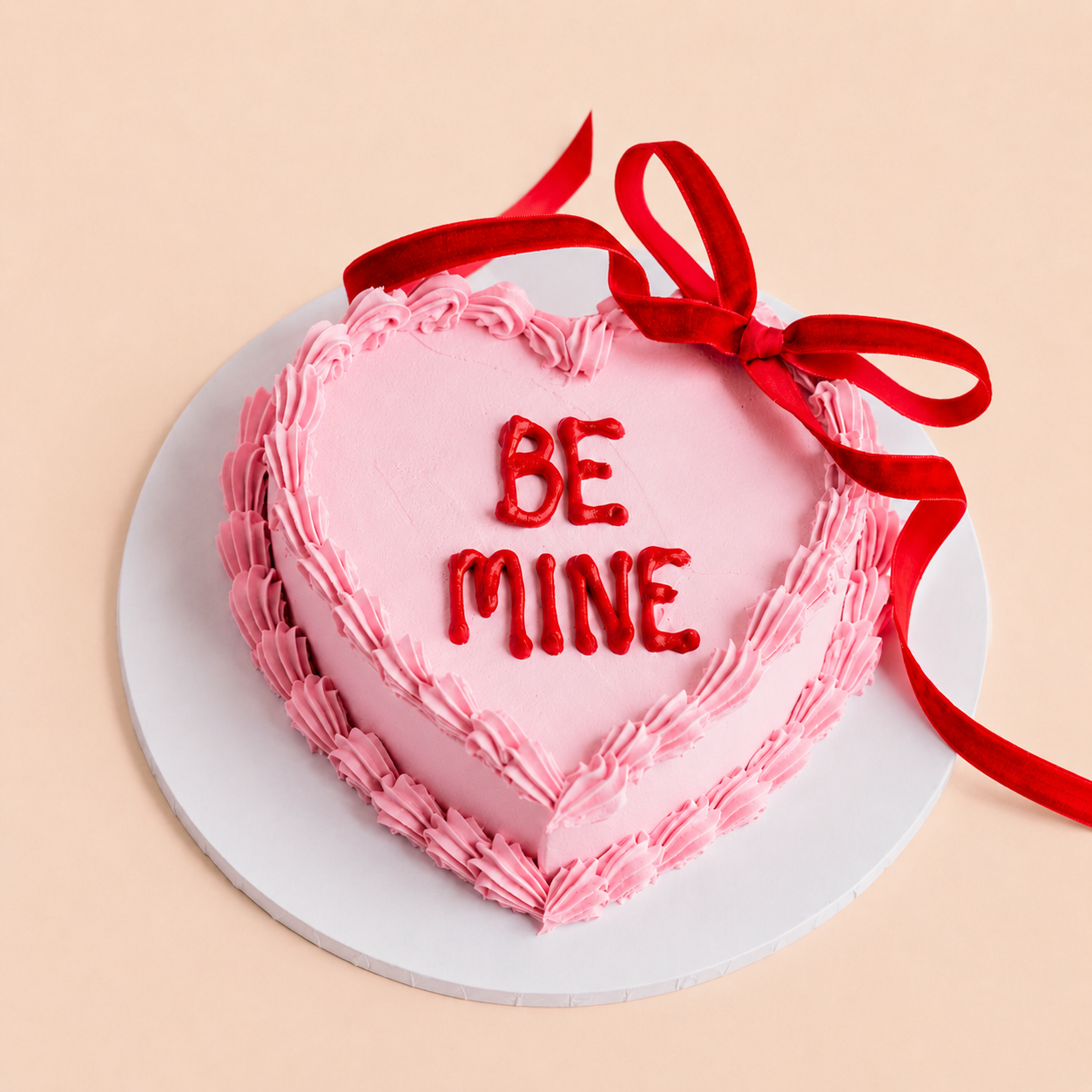 Vintage Heart Classic Cake