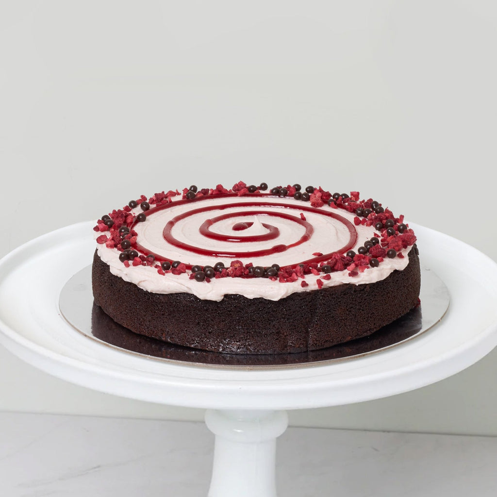 15CM Classic Cake - Chocolate & Raspberry