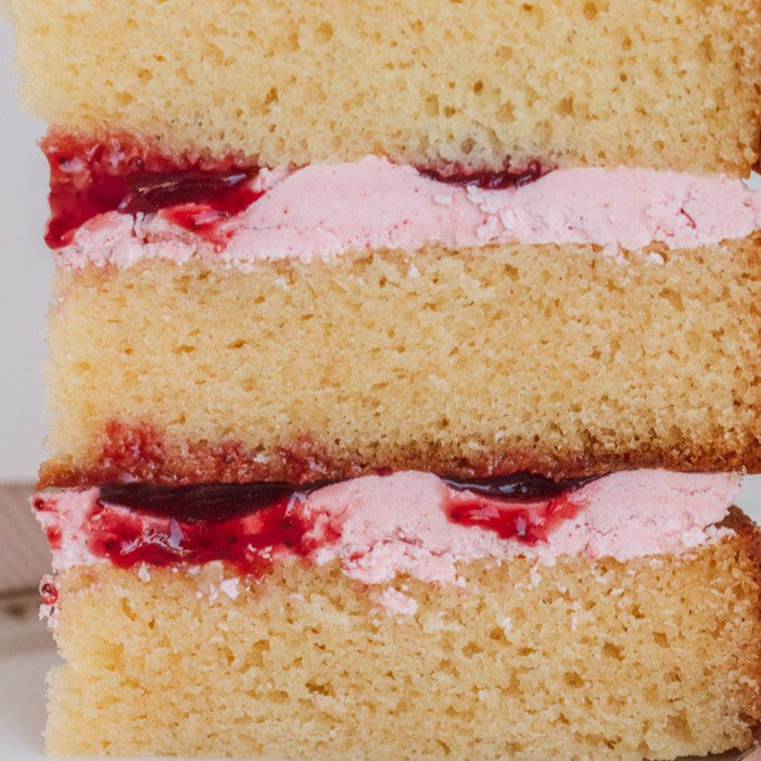 Cake Flavour - Vanilla & Strawberry